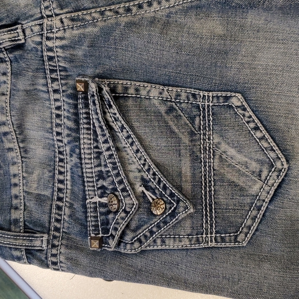 Request Jeans - image 3